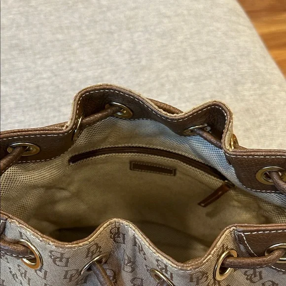 Dooney & Bourke Brown and Tan Shoulder Bag - Picture 8 of 8